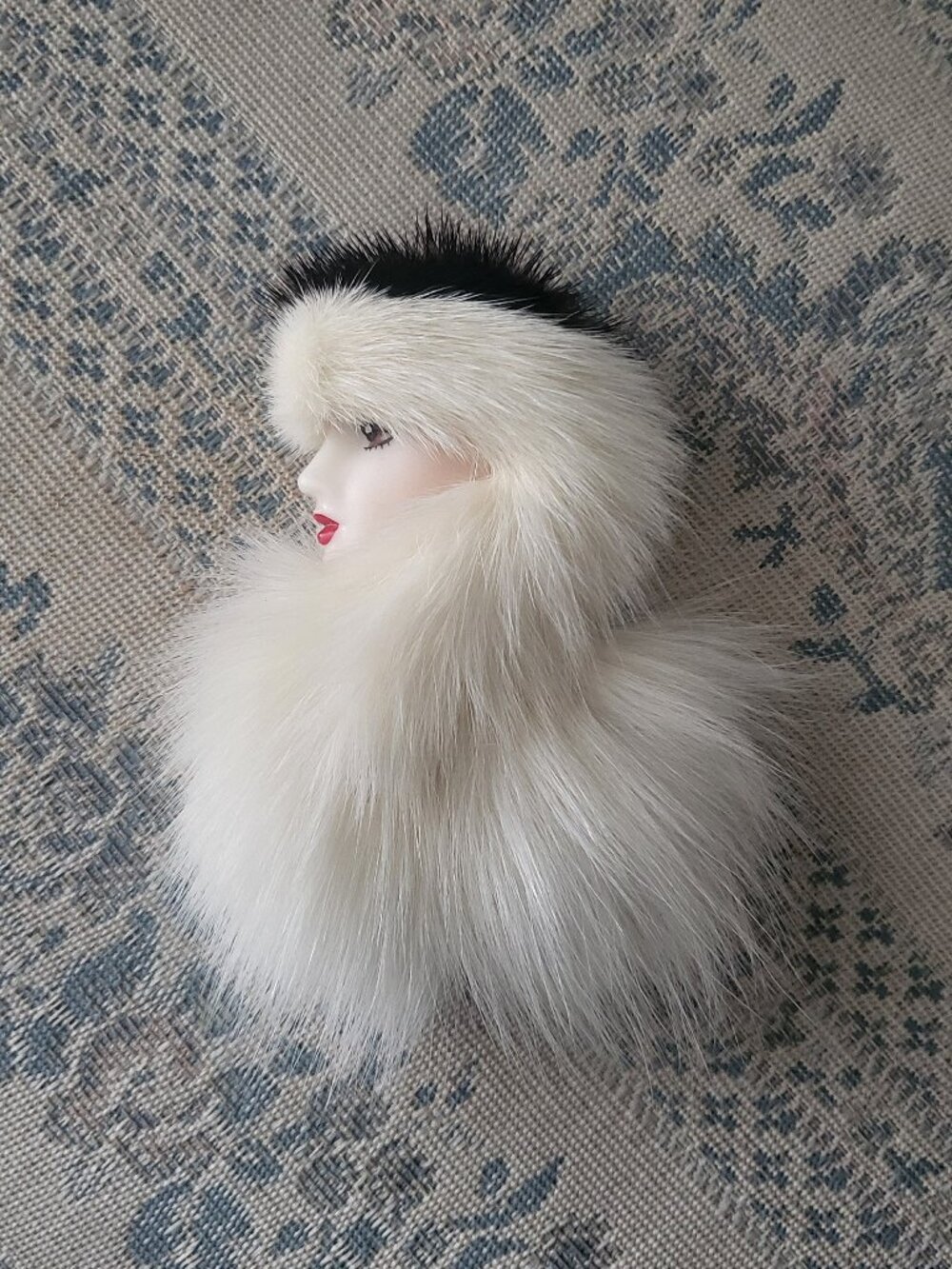 Vintage 1980s Art Deco Revival Porcelain Lady Face Real Fur Brooch Pin